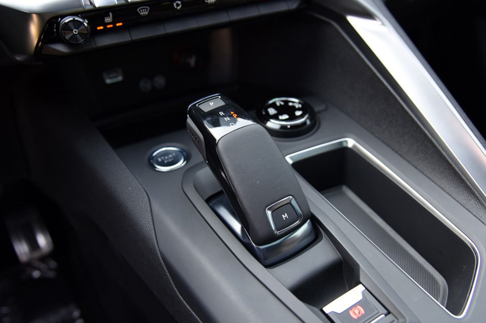 2017款 380THP 7座豪华GT版 内饰