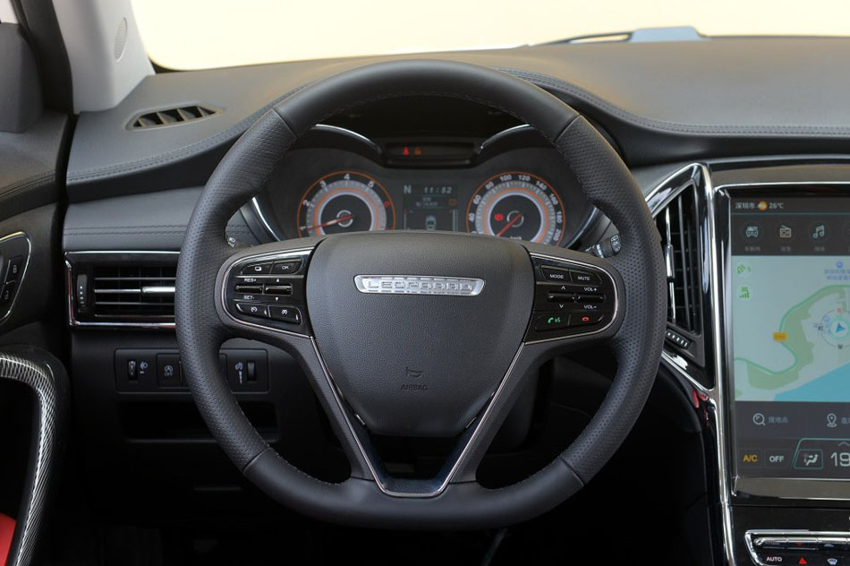 2017款 1.5L CVT尊贵型 内饰