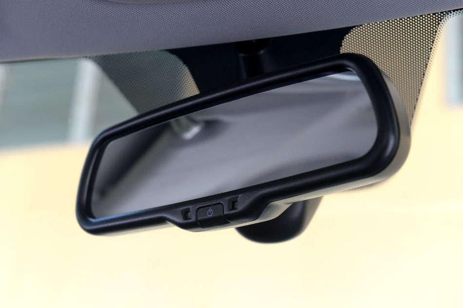 2017款 1.5L CVT尊贵型 座椅空间