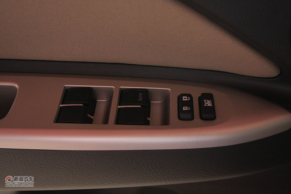 2010款威驰GL-i 1.6AT特别版