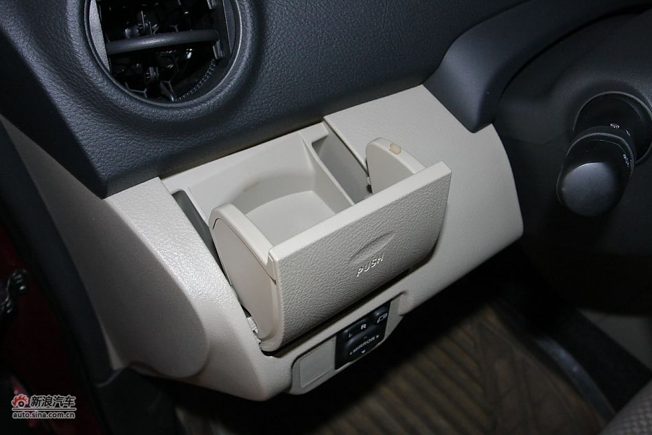 2010款威驰GL-i 1.6AT特别版