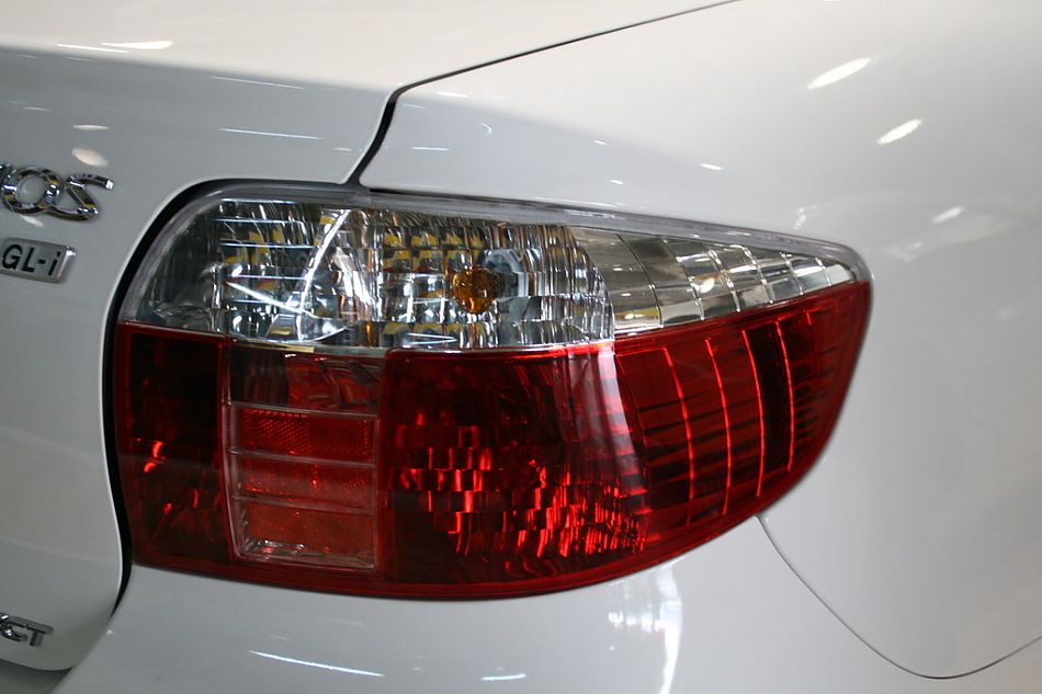 天津一汽丰田新威驰外观