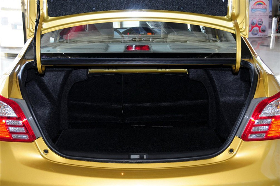 2013款威驰特装版1.6L GL-i自动型尚天窗版