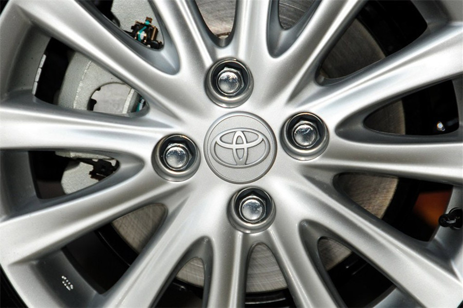 2013款威驰特装版1.6L GL-i自动型尚天窗版