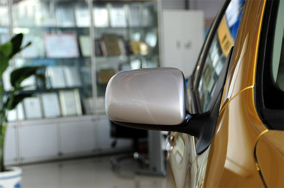 2013款威驰特装版1.6L GL-i自动型尚天窗版