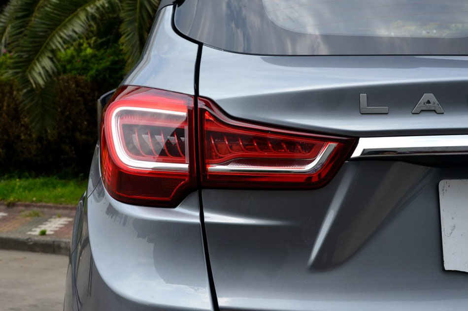 2017款 1.6L 手动锋锐版 细节