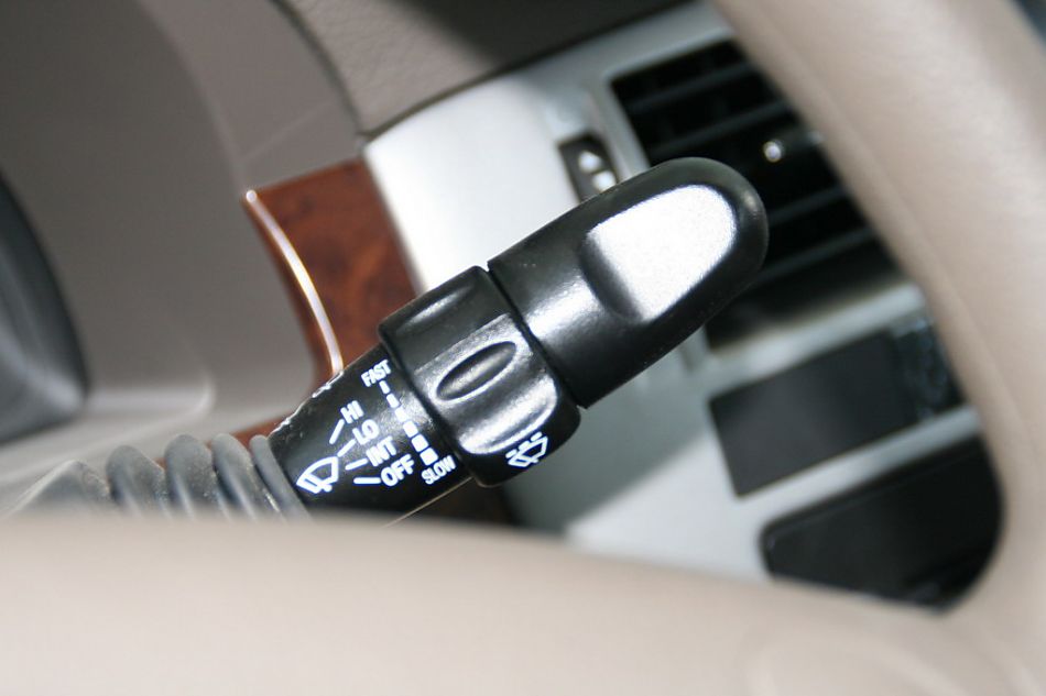 上海通用凯越旅行版内饰