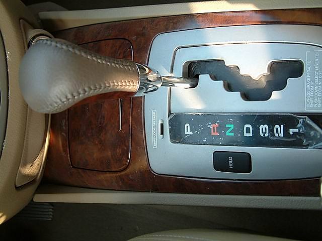 上海通用别克凯越变速杆