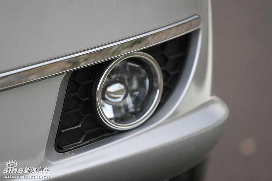 新凯越外观细节