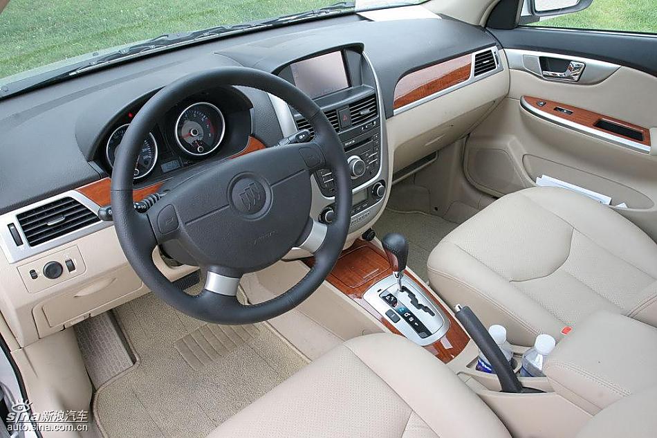新凯越内饰及细节