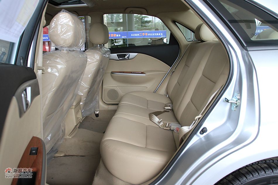 2011款凯越1.6LE自动版实拍