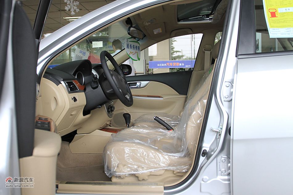 2011款凯越1.6LE自动版实拍