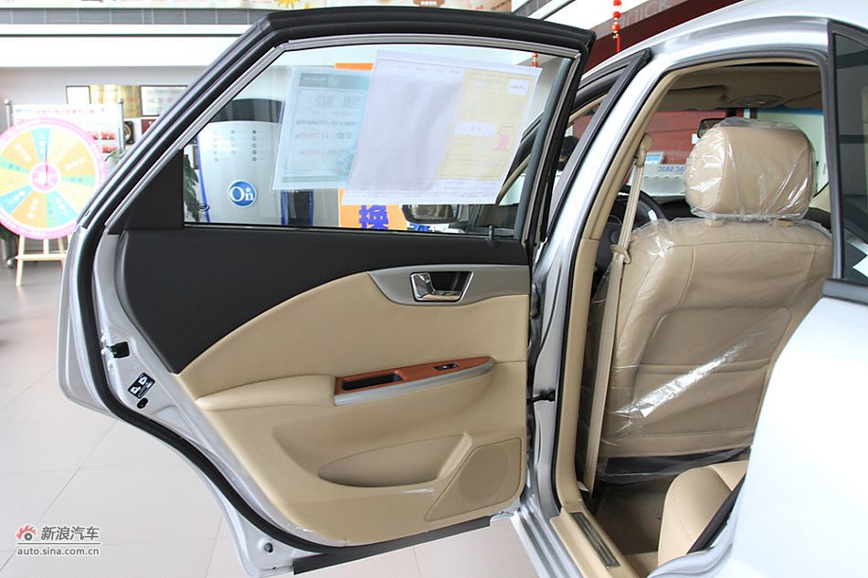 2011款凯越1.6LE自动版实拍