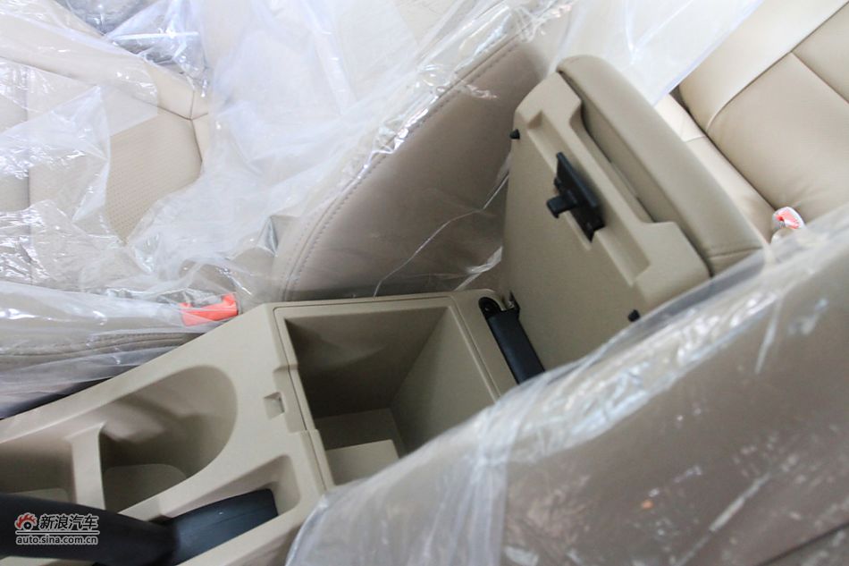 2011款凯越1.6LE自动版实拍