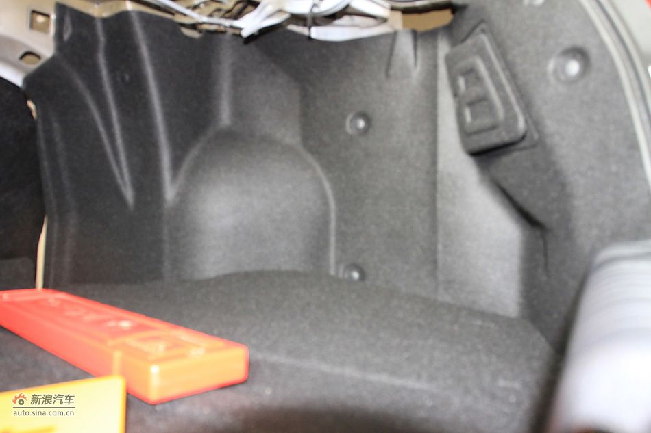 2011款凯越1.6LE自动版实拍