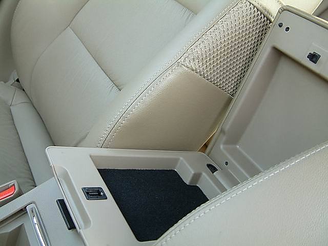 上海通用别克凯越内饰