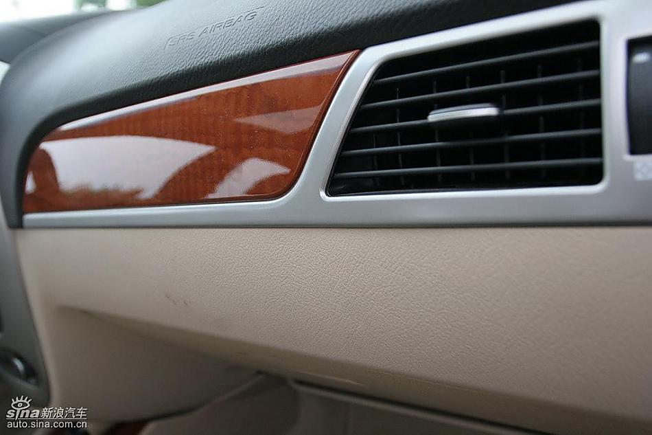 新凯越内饰及细节