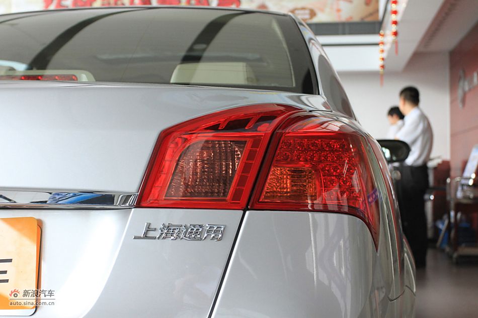 2011款凯越1.6LE自动版实拍