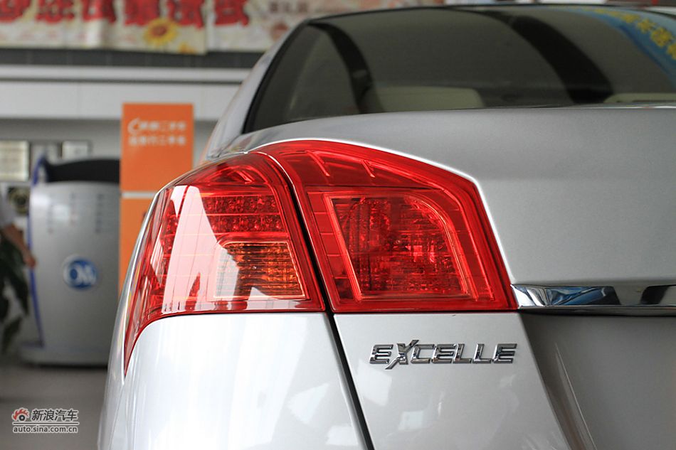 2011款凯越1.6LE自动版实拍