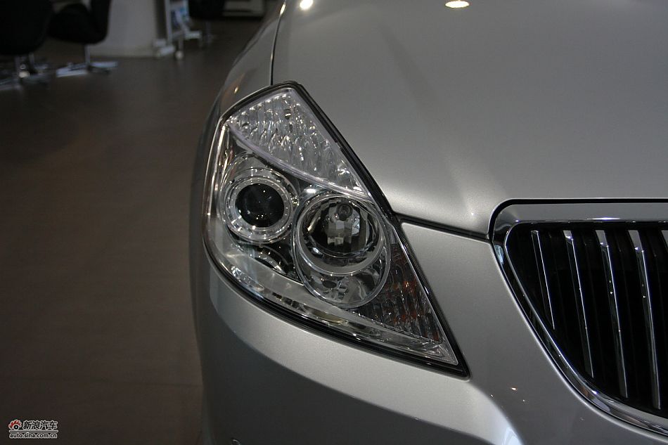 新凯越外观细节