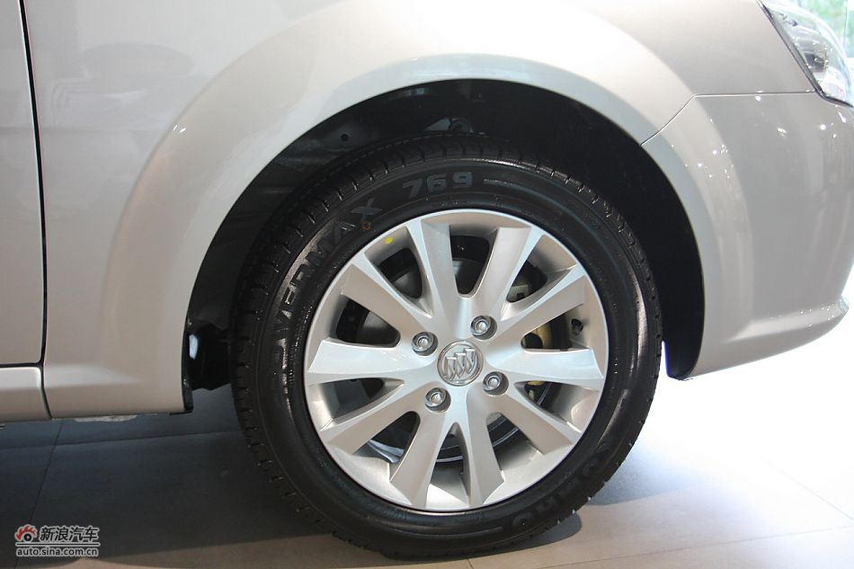 新凯越外观细节