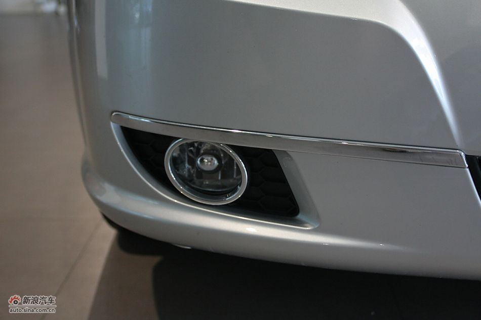 新凯越外观细节