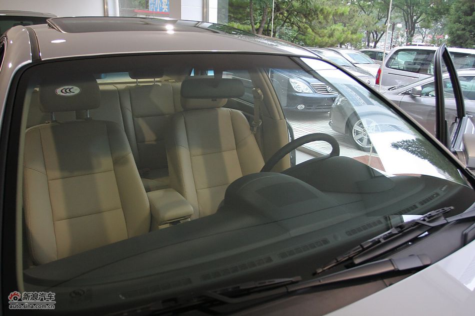 新凯越外观细节