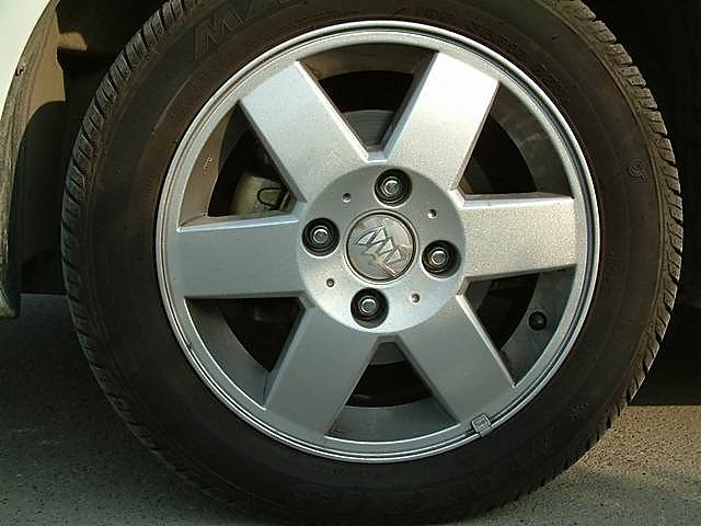 上海通用别克凯越车轮