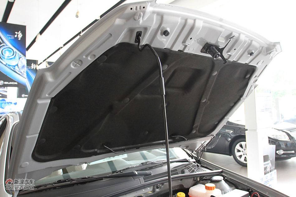 2011款凯越1.6LE自动版实拍