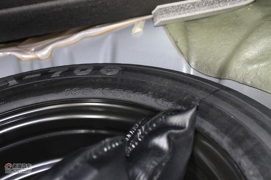 2011款凯越1.6LE自动版实拍