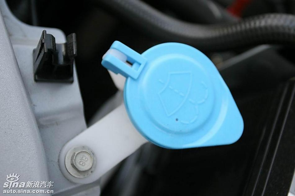 新凯越玻璃水罐