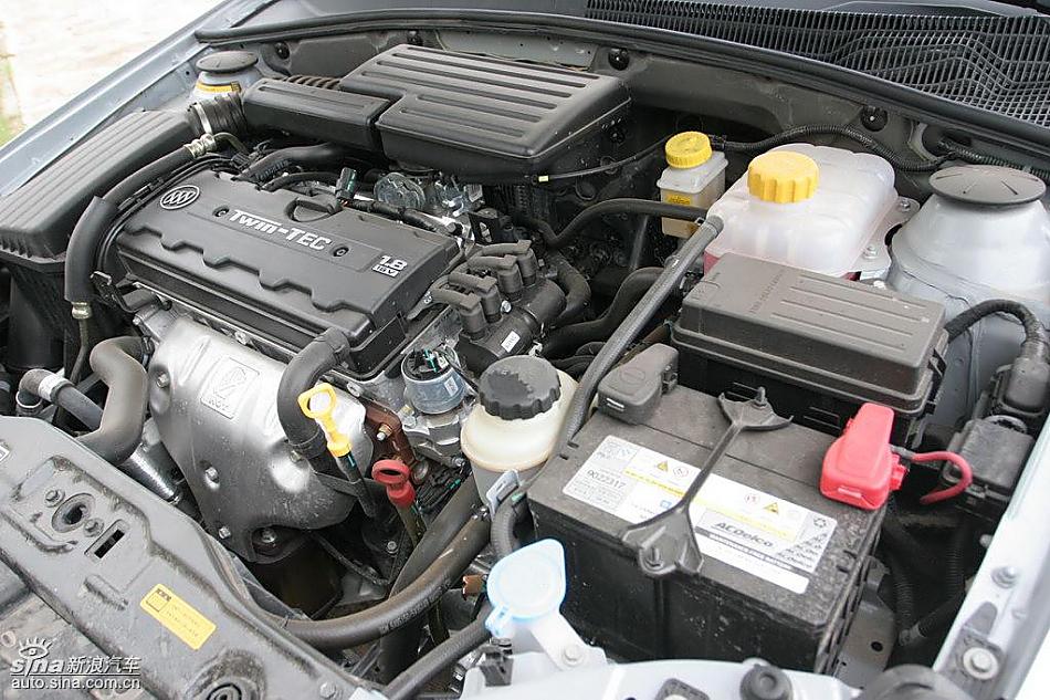 新凯越引擎及悬挂等细节