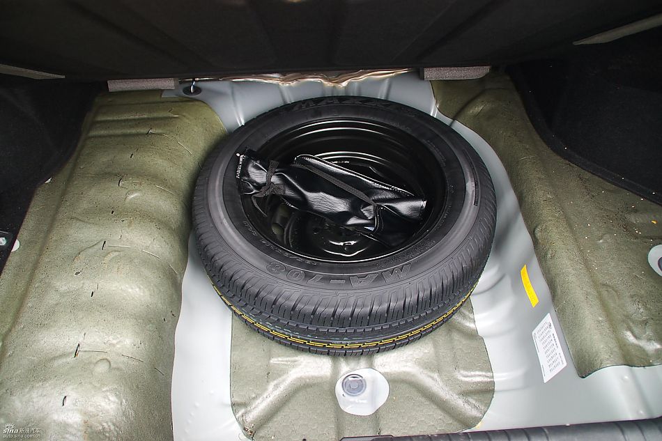 新凯越实拍图内饰