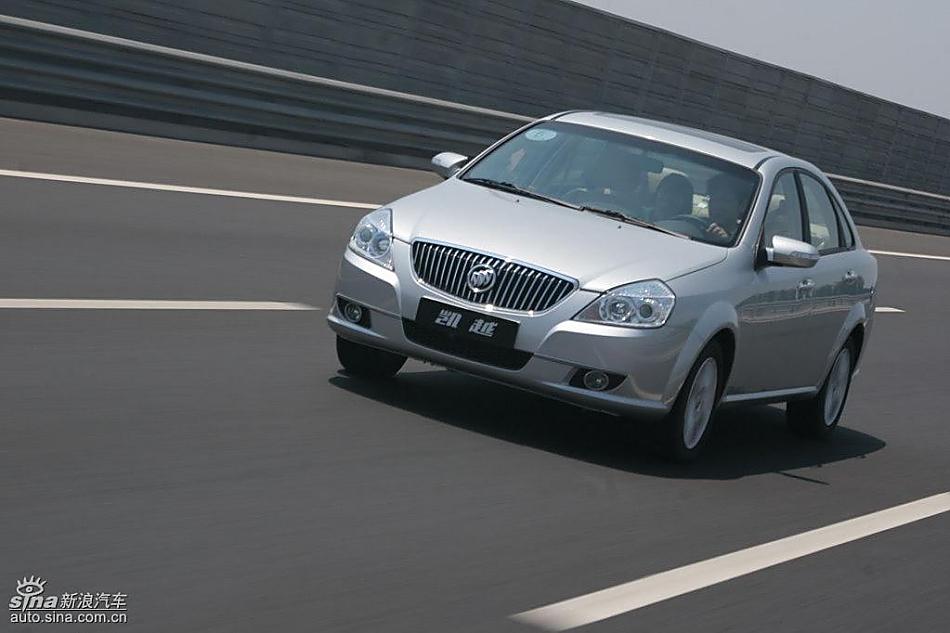 新凯越高速行驶动态