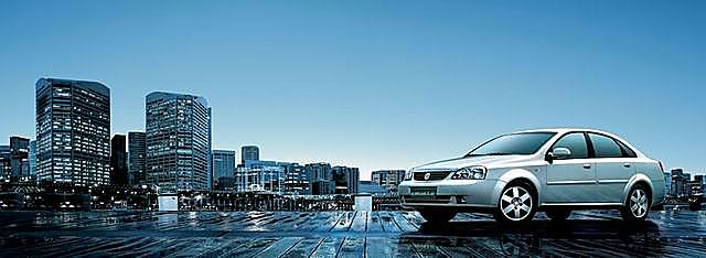 上海通用别克凯越外观