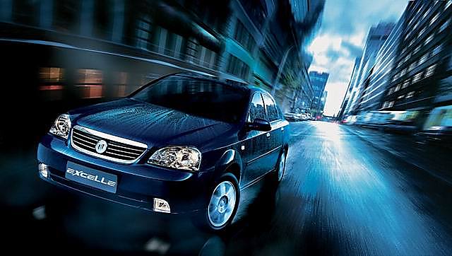 上海通用别克凯越外观