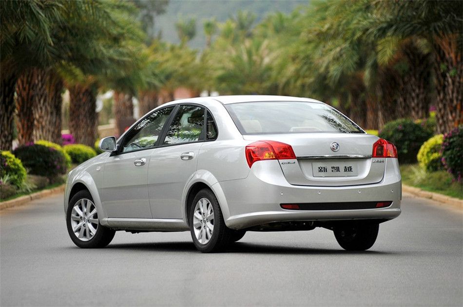 2013款 1.5L AT 尊享型 外观