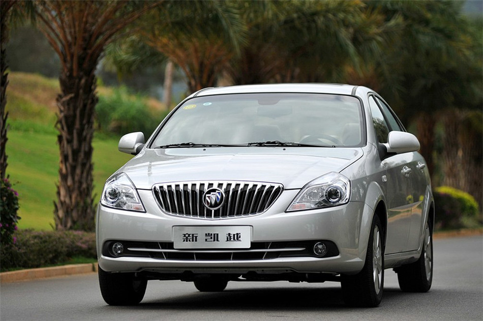 2013款 1.5L AT 尊享型 外观