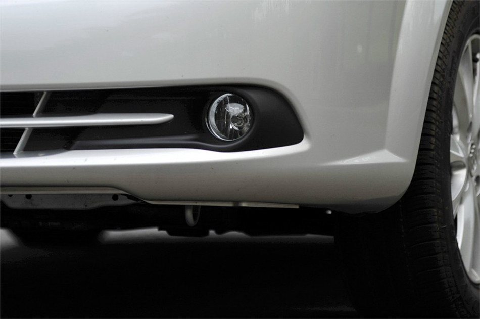 2013款 1.5L AT 尊享型 其他