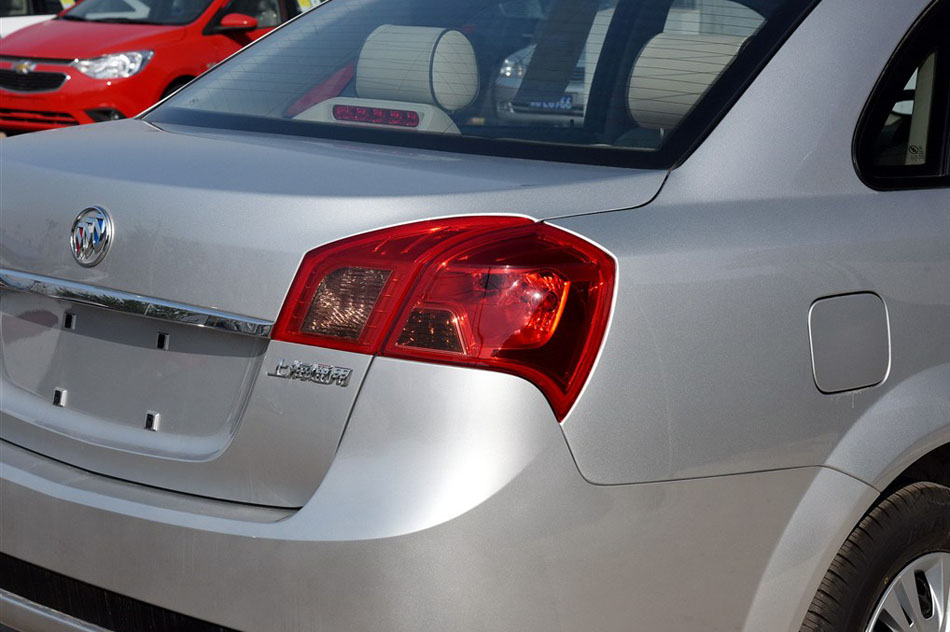 2015款 1.5L 自动经典型 细节