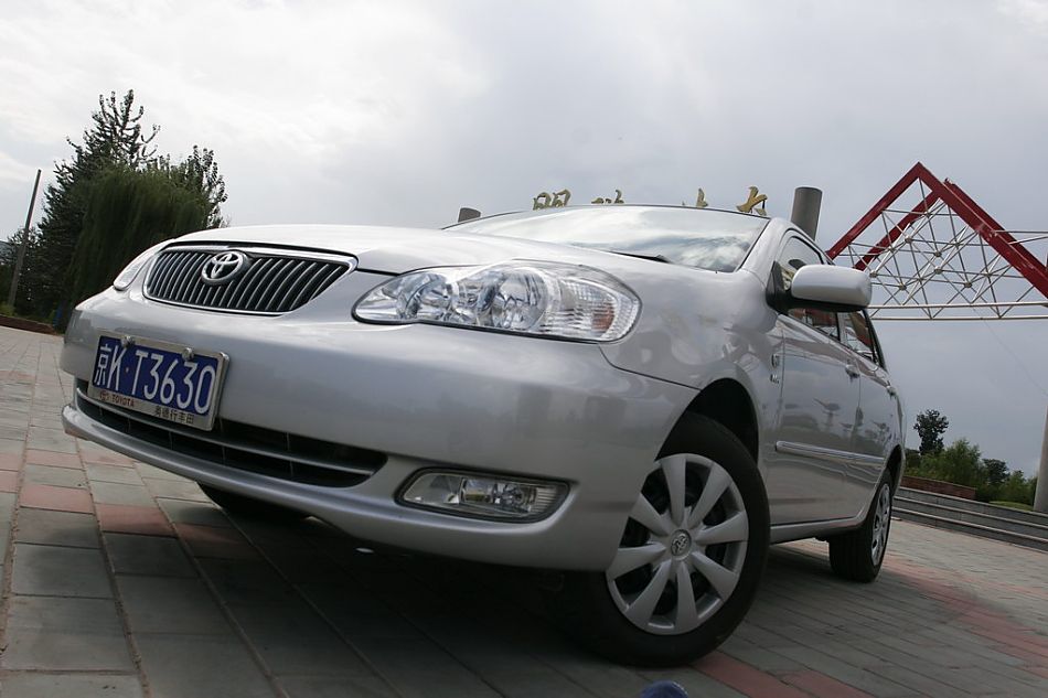 图为花冠EX外观及细节