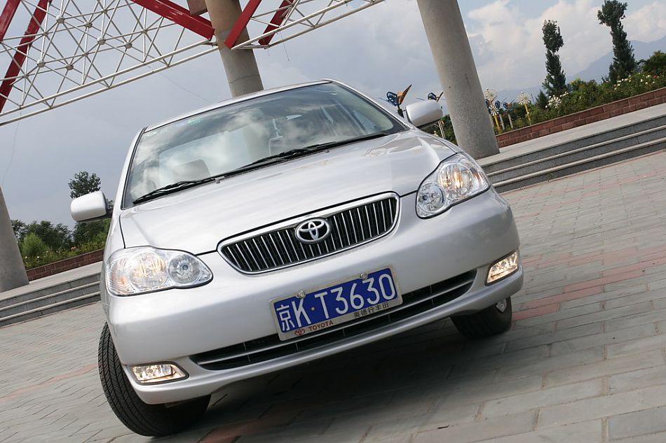 图为花冠EX外观及细节