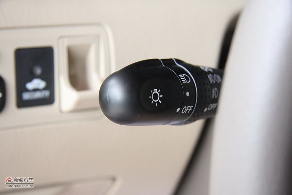 2010款花冠EX1.6手动特惠版