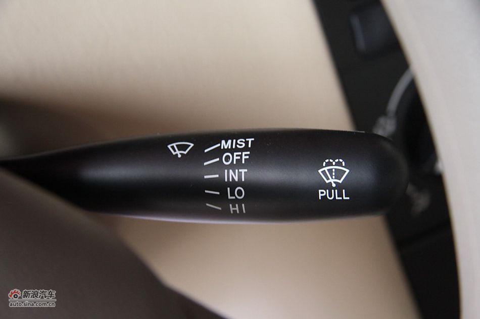 2010款花冠EX1.6手动特惠版