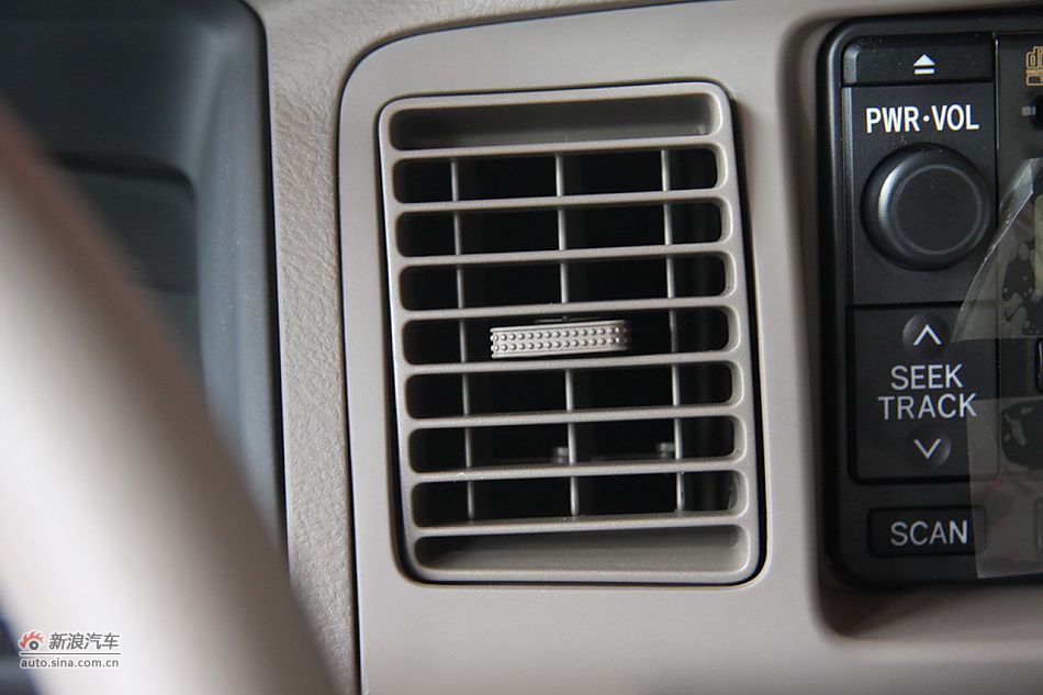 2010款花冠EX1.6手动特惠版