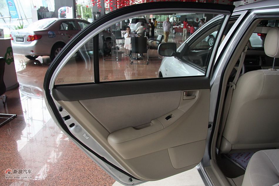 2010款花冠EX1.6手动特惠版