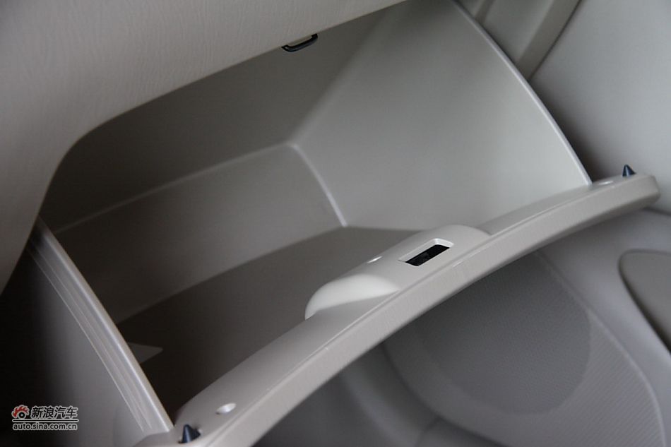 2010款花冠EX1.6手动特惠版