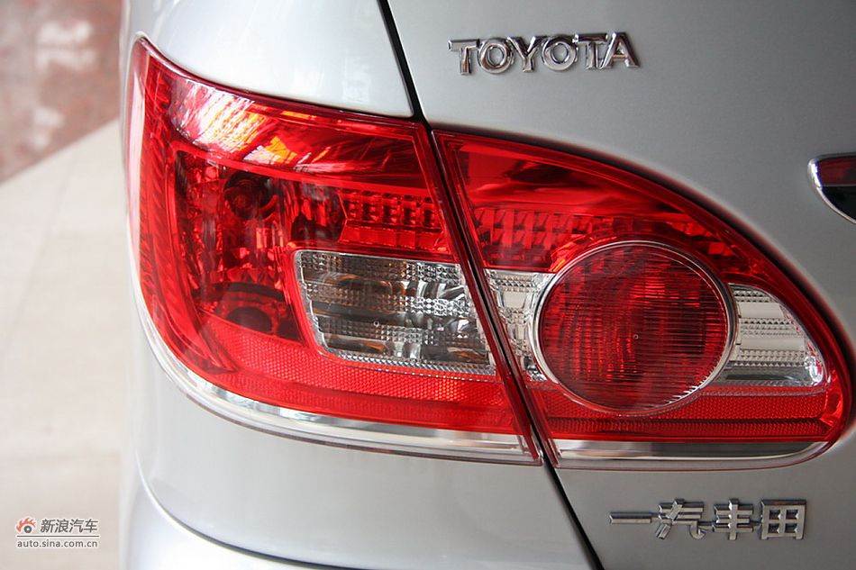 2010款花冠EX1.6手动特惠版