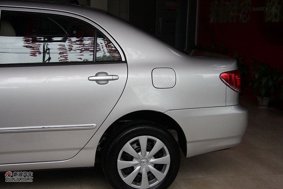 2010款花冠EX1.6手动特惠版