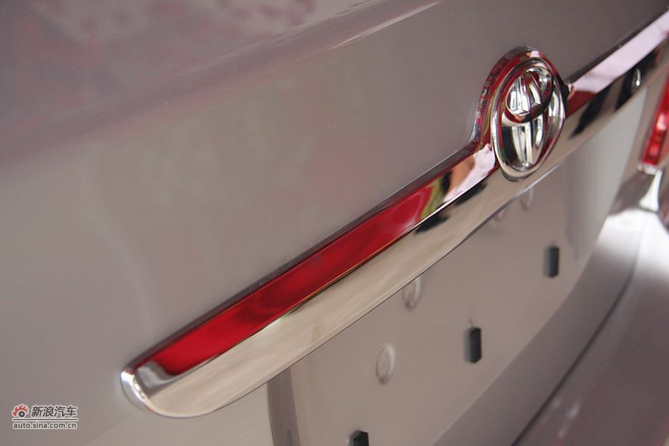 2010款花冠EX1.6手动特惠版